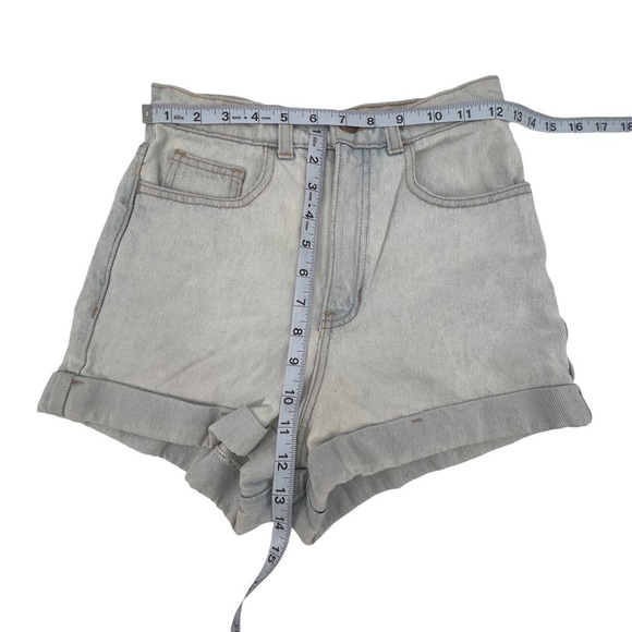 American Apparel Cuffed Hem Denim Jean Shorts Size 26 Women’s - Picture 5 of 7